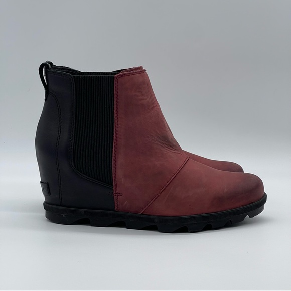 Sorel Shoes - Sorel Joan of Arctic Wedge II Chelsea Ankle Boots Black Burgundy Leather 12